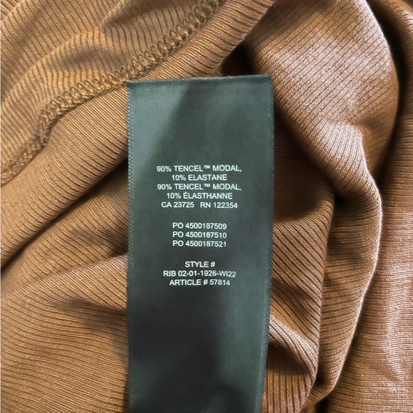 BNWT Aritzia Sunday Best Longsleeve - Picture 5 of 5